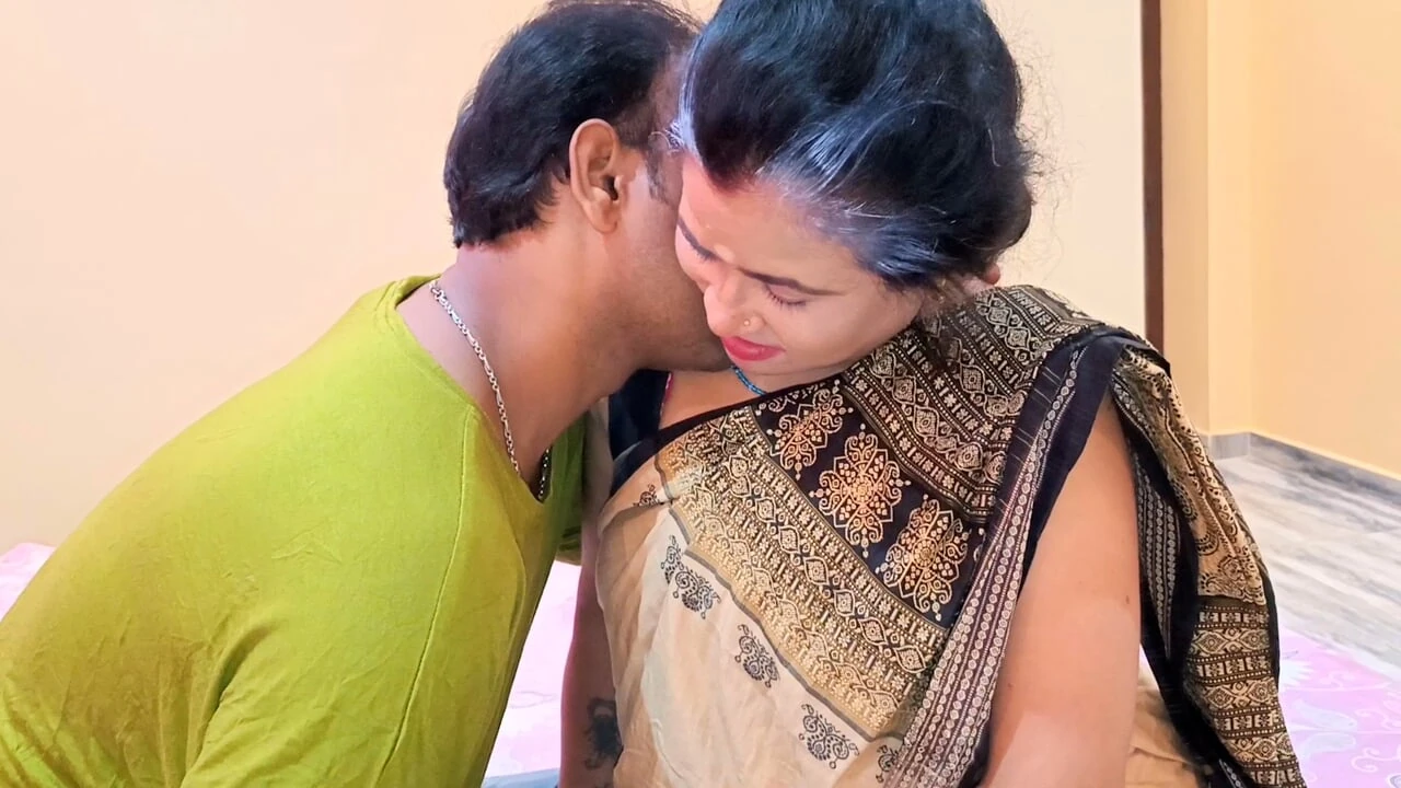 Dadi maa k sath kiya hardcore fucking or dadi maa ka vegina hua fali fali