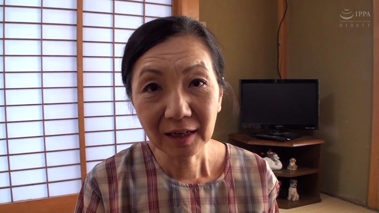 M915G09 Fifty-something mature woman in the countryside! – AV rich vaginal shot from the loneliness of one person who loses her husband!