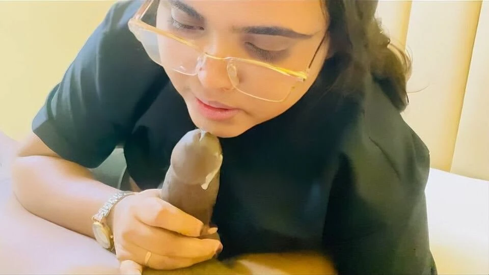 went on a Coxsbazar tour and had sex for the first time.